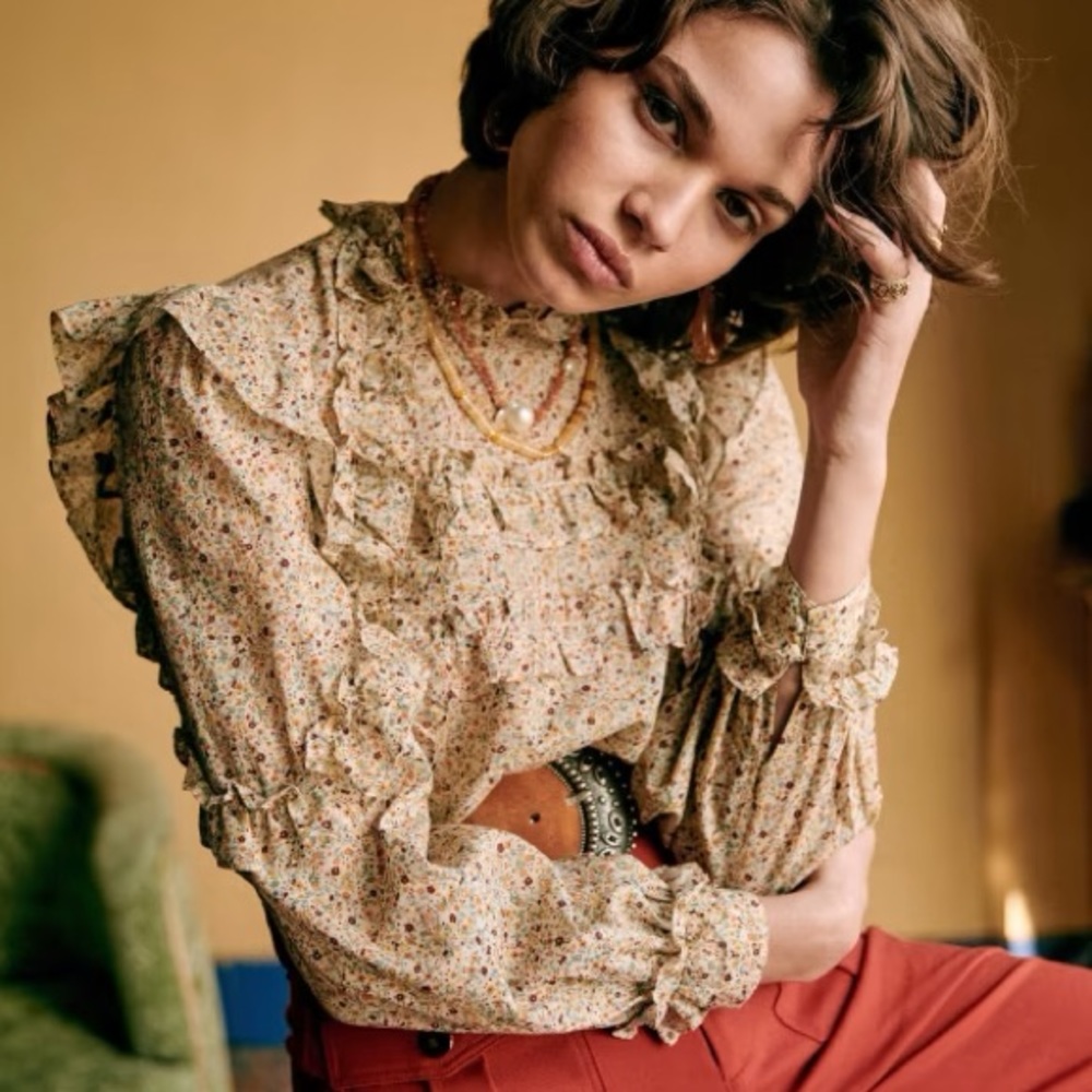 NWT - Sezane - Emmy Blouse - Beige Flowers - FR 40 / US 8